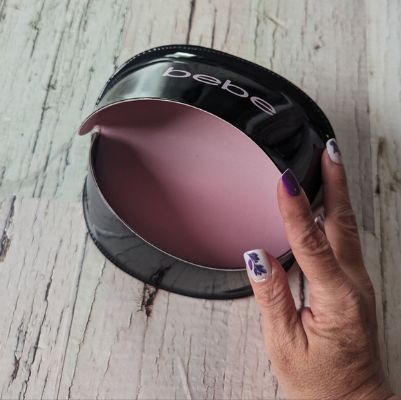 BEBE Black Patent Leather Sunglasses/Glasses Case With Pink Inside (CASE ONLY) - Picture 7 of 11